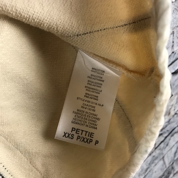 Anthropologie Eri + Ari Cream Lace tasseled 3/4 Sleeve Top Size XXSmall Petite - Picture 9 of 14